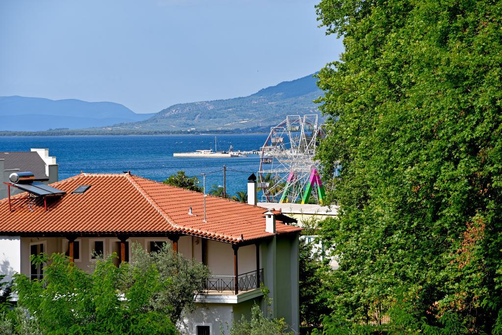 Tsertos Apartments Kaména Voúrla Eksteriør bilde